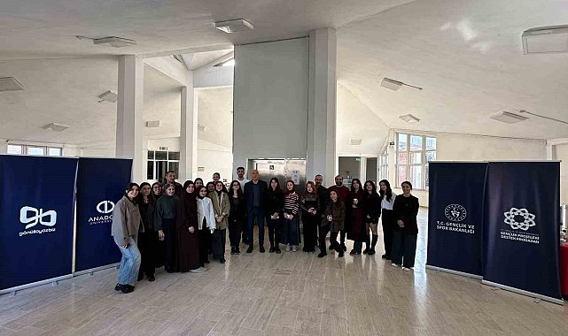 Gençler 'Afet Zamanlarında Dijital Gönüllülük' için bir araya geldi