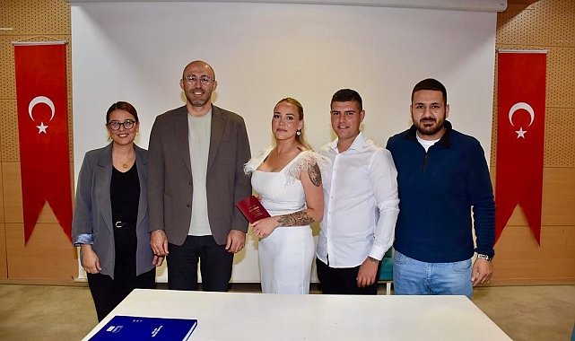 Germencik'te bir yılda 310 çift mutluluğa 'evet' dedi