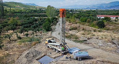 Geyve Doğantepe'ye 132 metre derinlikten kaliteli su