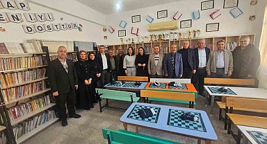 Gönül Hoca'dan 21. kütüphane