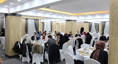 Görev yeri değişen hâkim ve savcıya veda yemeği