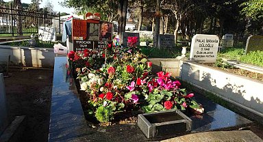 Güllü'nün mezarı gül bahçesine döndü