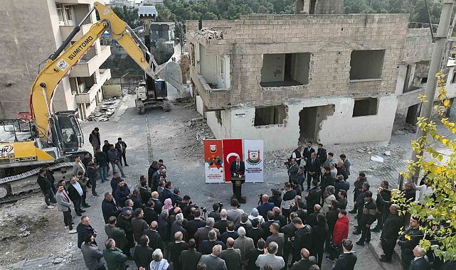 Gülpınar: "Bazıları konuşur bazıları yapar"