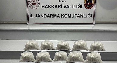 Hakkari'de 9 kilo metamfetamin ele geçirildi