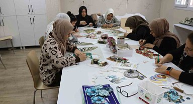 Haliliye'de kadınlar aile bütçelerine katkı sağlıyor