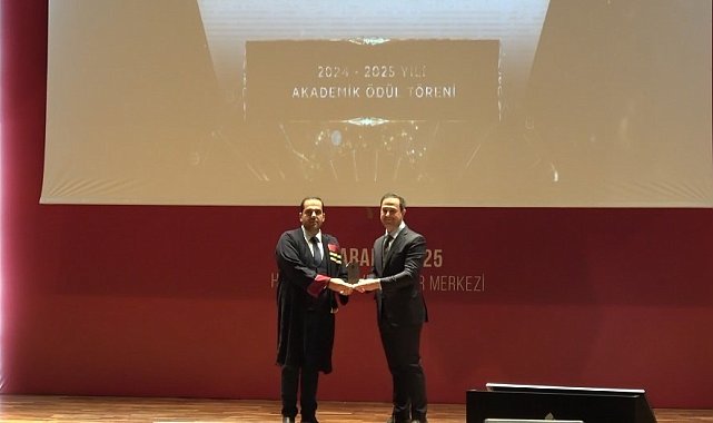 Hasan Kalyoncu Üniversitesi'nde "Akademik Ödül Töreni"