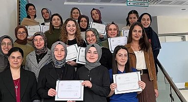 Hastane personeline "Anne Sütü ve Emzirme Eğitimi"