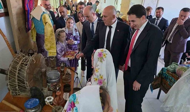 Hisarcık'ta miniklere yerli malı kullanımının ülke ekonomisine katkıları anlatıldı