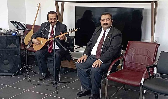 Huzurevinde kalan yaşlılar için etkinlik