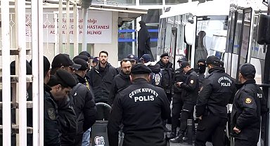 İkinci dalga "bahis, şike" operasyonunda gözaltına alınan 37 şüpheli sağlık kontrolünden geçirildi