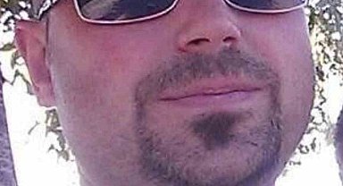 İş yerinin bodrumunda iple asılı halde bulundu