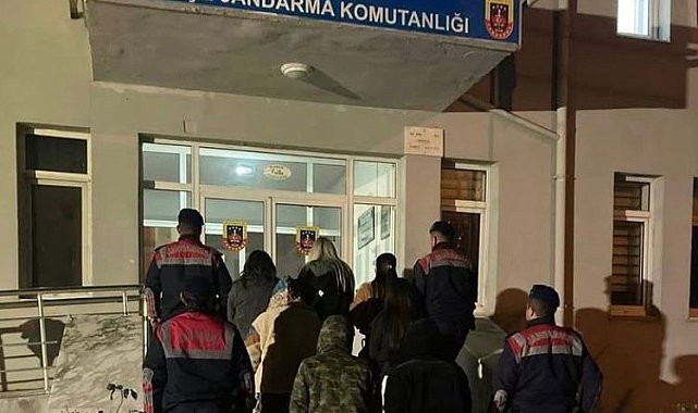 Isparta'da düzensiz göç ve göçmen kaçakçılığına yönelik kontrollerde 5 yabancı uyruklu şahıs yakalandı