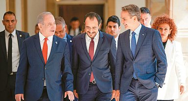 İsrail, Yunanistan ve GKRY'den ortak bildiri: "Güvenlik, savunma ve askeri konularda üçlü iş birliği güçlendirilecek"