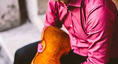 İstanbul Devlet Senfoni Orkestrası keman virtüözü Robert Lakatos'u ağırlıyor