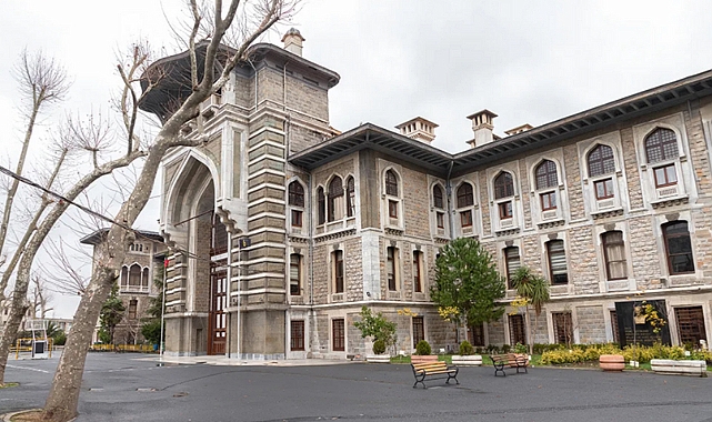 İstanbul Erkek Lisesi'nde