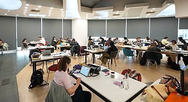 İstanbul Maltepe'de öğrencilere çalışma alanı desteği