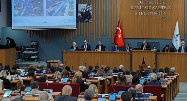 İzmir Buca'daki riskli yapılar için tahliye ve destek paketi Büyükşehir Meclisi'nde