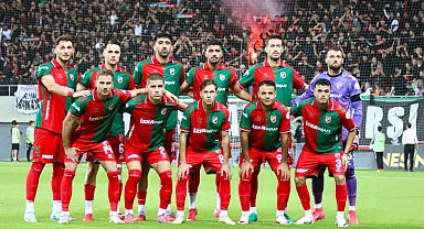 İzmir derbisinde Karşıyaka'nın konuğu Bornova 1877