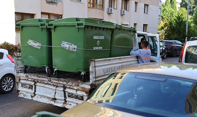 İzmir Karabağlar'da çöp konteynerleri yenileniyor
