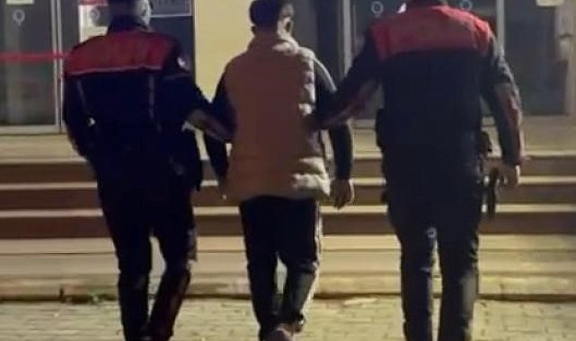 İzmir'de 42 yılla aranan hırsız yakalandı