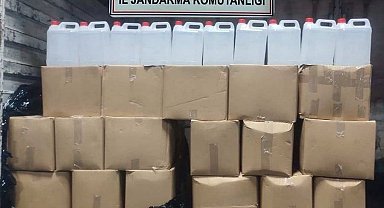 İzmir'de 860 litre etil alkol ele geçirildi