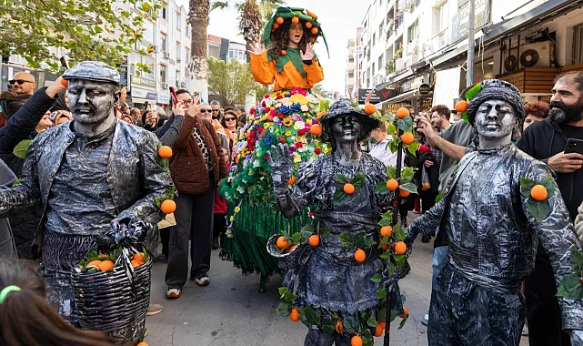 İzmir'de 25. Mandalina Şenliği üreticinin yüzünü güldürdü