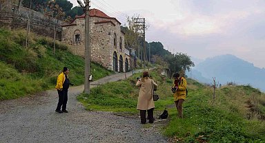 İzmirlİ fotoğrafçılar Manisa'ya hayran kaldı