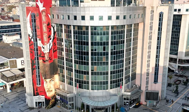 İzmit Belediyesi'nden 'kaçak yapı–seçim ofisi' tartışmasına net açıklama