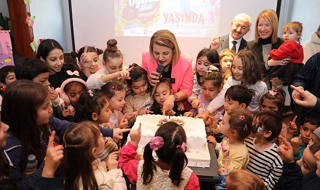 İzmit Oyuncak Müzesi ilk yaşını renkli etkinliklerle kutladı