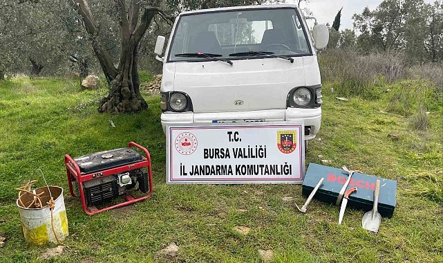İznik'te kazı yapan 2 kişi yakalandı