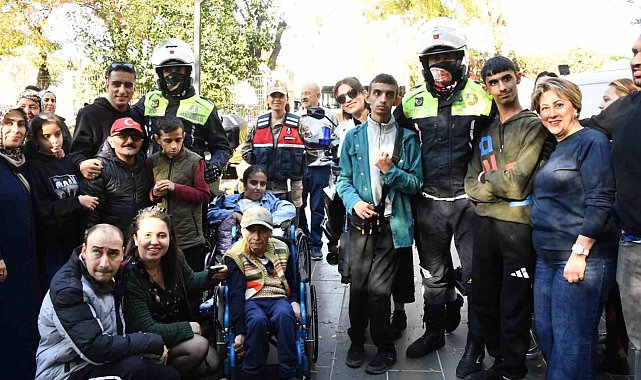 Jandarmadan özel ihtiyaçlı çocuklara anlamlı ziyaret