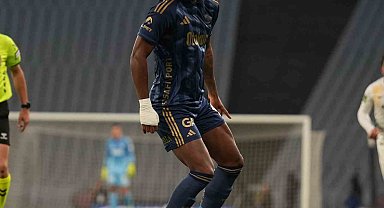 Jhon Duran, ligde 3. golünü kaydetti