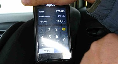 Kadın yolcu ile taksicinin hizmet bedeli tartışması: "Haram olsun" diyerek araçtan indi