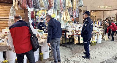 Kahramanmaraş Kapalı Çarşı'da gıda denetimi yapıldı