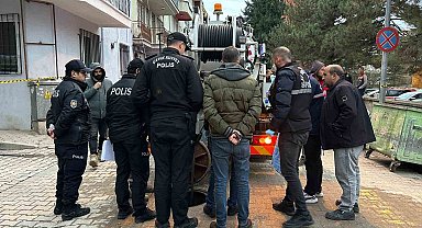 Kanalizasyonda cenin bulundu