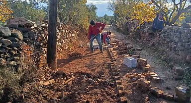 Karacasu Yazır'da yollar bakıma alındı