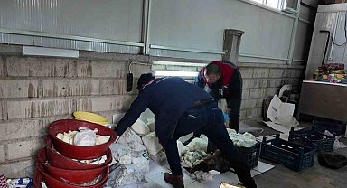 Karaman'da son kullanma tarihi geçen peynir ve tereyağlarına el konuldu