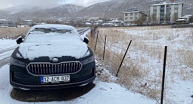 Karlıova beyaza büründü