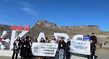 Kars'ta aşıklık geleneği masaya yatırıldı