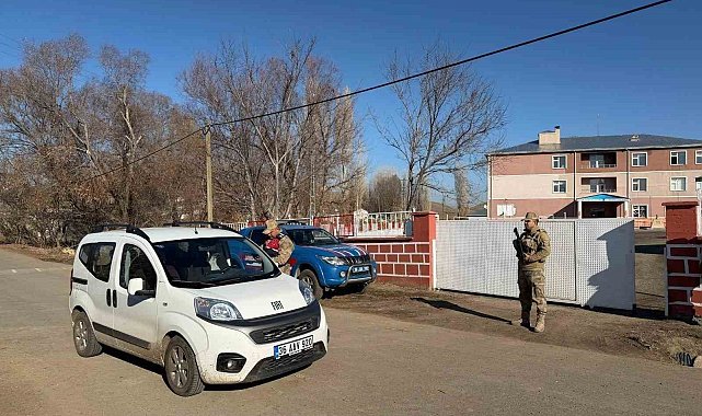 Kars'ta jandarmadan huzurlu okul uygulaması