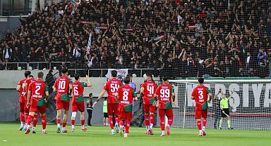 Karşıyaka, Eskişehirspor deplasmanında