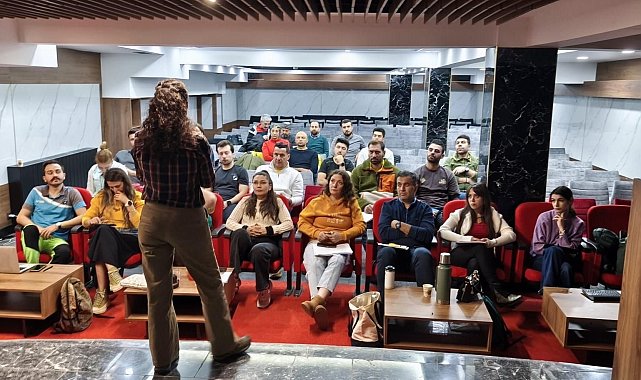 Karslı dağcılardan Kars'a Spor Tırmanış hakemliği