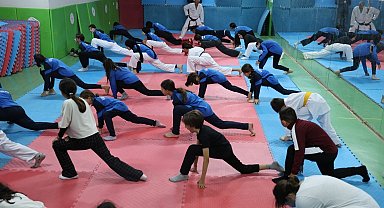 Kartepe'de çocuklara ücretsiz spor eğitimi