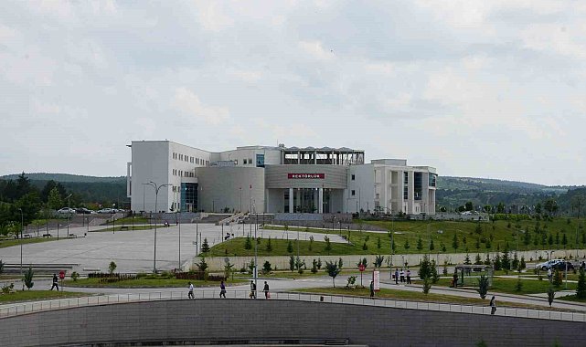 Kastamonu Üniversitesi, ISO 9001:2015 belgesini yeniledi