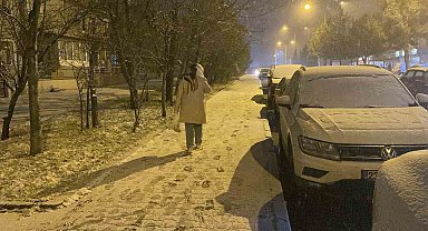 Kastamonu'da kar yağışı etkili oluyor