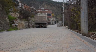 Kayıboyu Mahallesinde cadde ve sokaklar yenileniyor