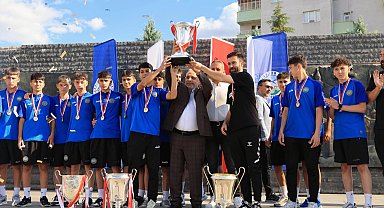 Kayseri Talas'ta Sporcu Fabrikası'ndan 2 yeni oyuncu