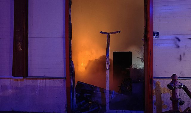 Kayseri'de masa sandalye atölyesinde yangın