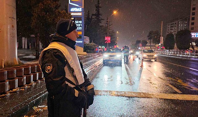 Kayseri'de polis ekipleri denetimleri artırdı