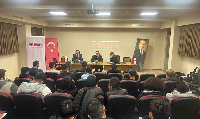 KBÜ'de turizm taşımacılığının geleceği masaya yatırıldı